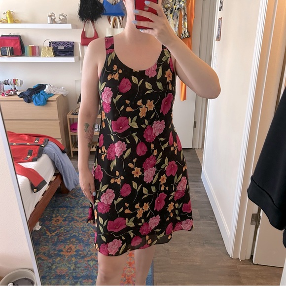 Vintage Floral Dress - Picture 1 of 5